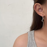 MY38825不對稱設計感黑色耳環女款純銀耳飾