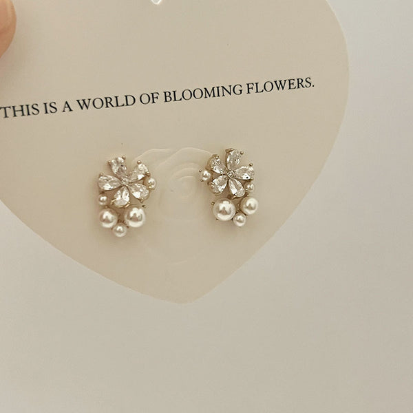MY36448韓國氣質珍珠仙女大方花朵耳環