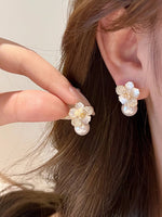 銀針鋯石珍珠花朵滴油耳環HE14924