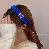 HH1647秋冬小熊字母D布藝海綿髮箍韓國時尚高級感壓發發卡百搭外出髮飾